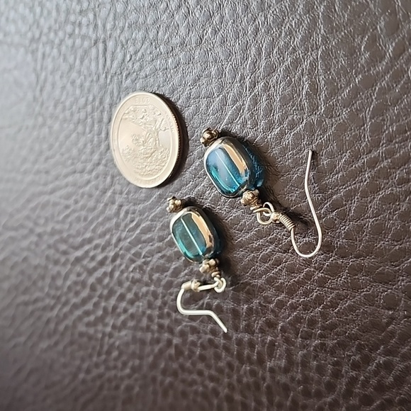 Earrings - Picture 6 of 6